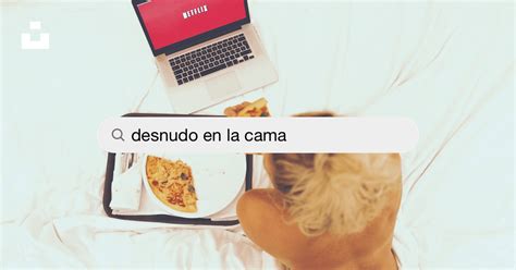 Imágenes de Desnudo En La Cama